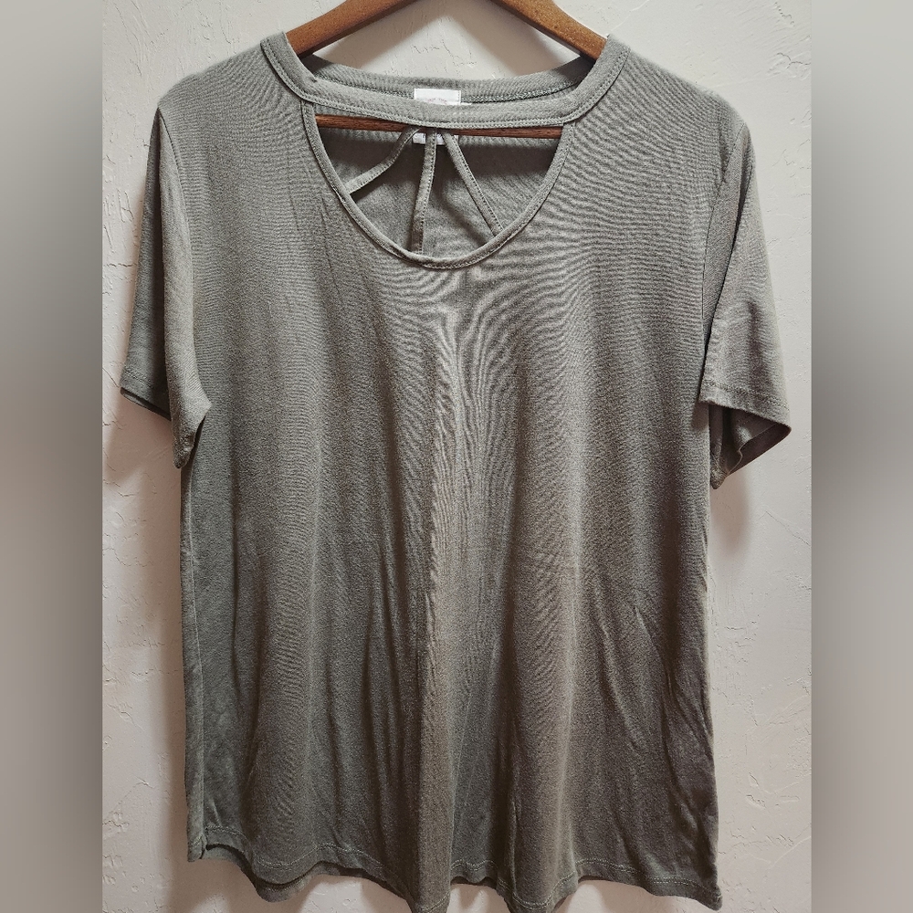 Grace & Emma Short Sleeve Cut Out Tee